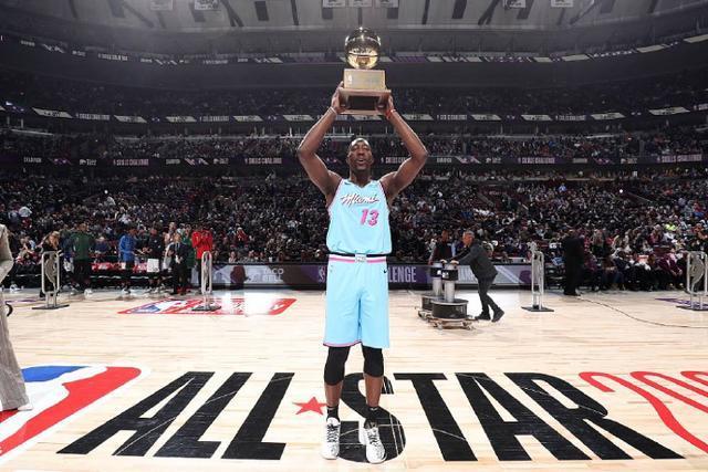 体育总局副局长点名批评男篮：暴露出太多问题