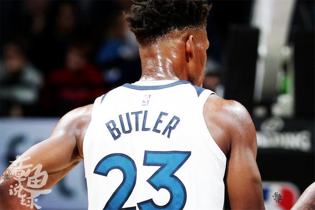 斯图尔特26+7美国女篮力克比利时 梅斯曼24分