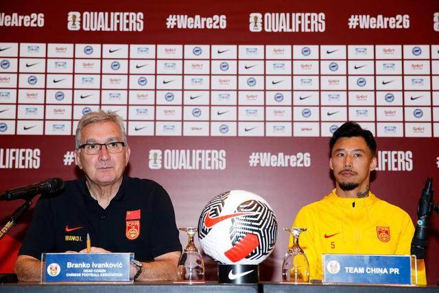 贺希宁44分深圳胜广东 王哲林19+10上海负吉林